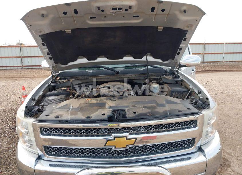 Photo 10 of 2013 Chevrolet Silverado 1500 LT (VIN 3GCPKSE71DG138738)