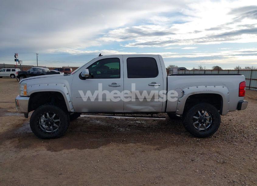 Photo 14 of 2013 Chevrolet Silverado 1500 LT (VIN 3GCPKSE71DG138738)