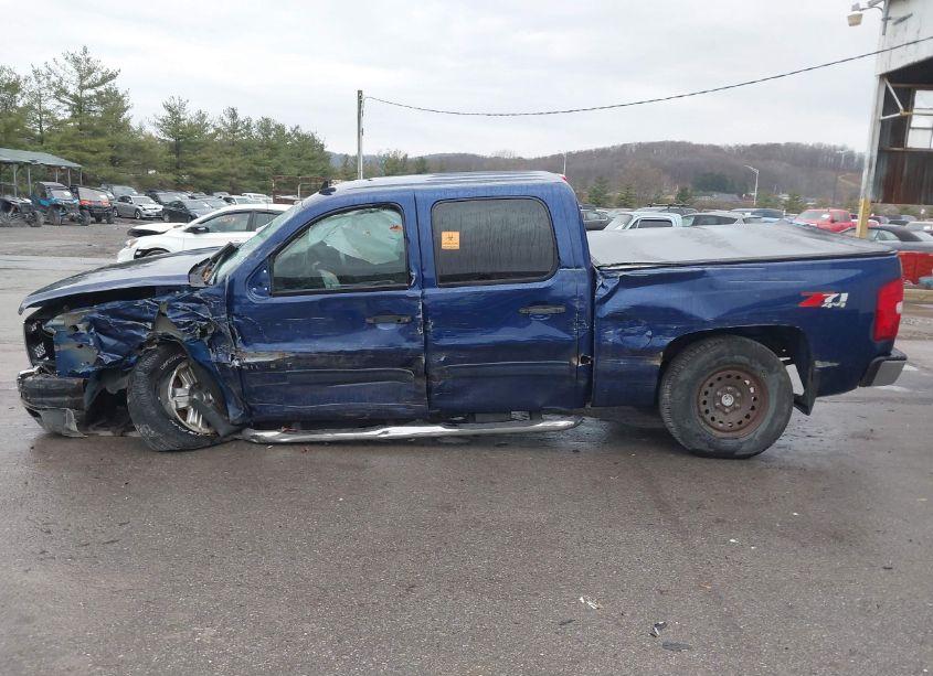 Photo 14 of 2013 Chevrolet Silverado 1500 LT (VIN 3GCPKSE71DG331990)