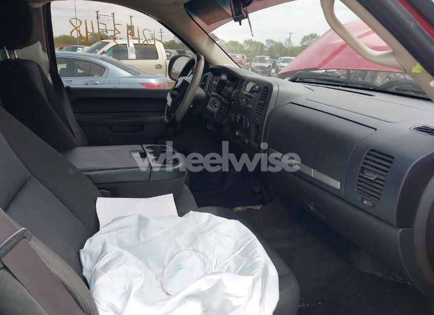 Photo 5 of 2012 Chevrolet Silverado 1500 LT (VIN 3GCPKSE72CG212831)