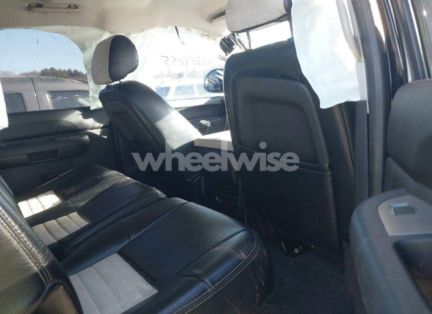 Photo 8 of 2012 Chevrolet Silverado 1500 LT (VIN 3GCPKSE72CG275430)