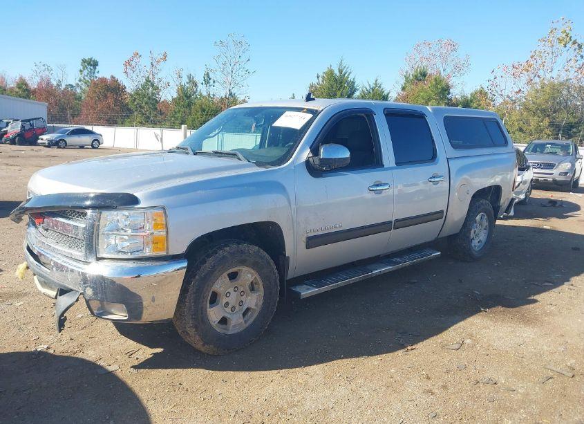 Photo 2 of 2012 Chevrolet Silverado 1500 LT (VIN 3GCPKSE72CG281373)