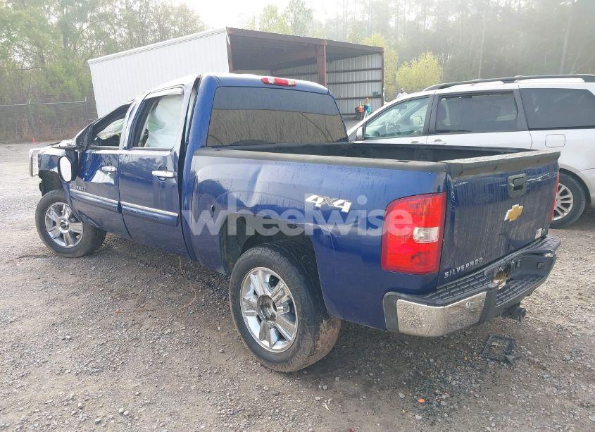 Photo 3 of 2012 Chevrolet Silverado 1500 LT (VIN 3GCPKSE72CG303131)