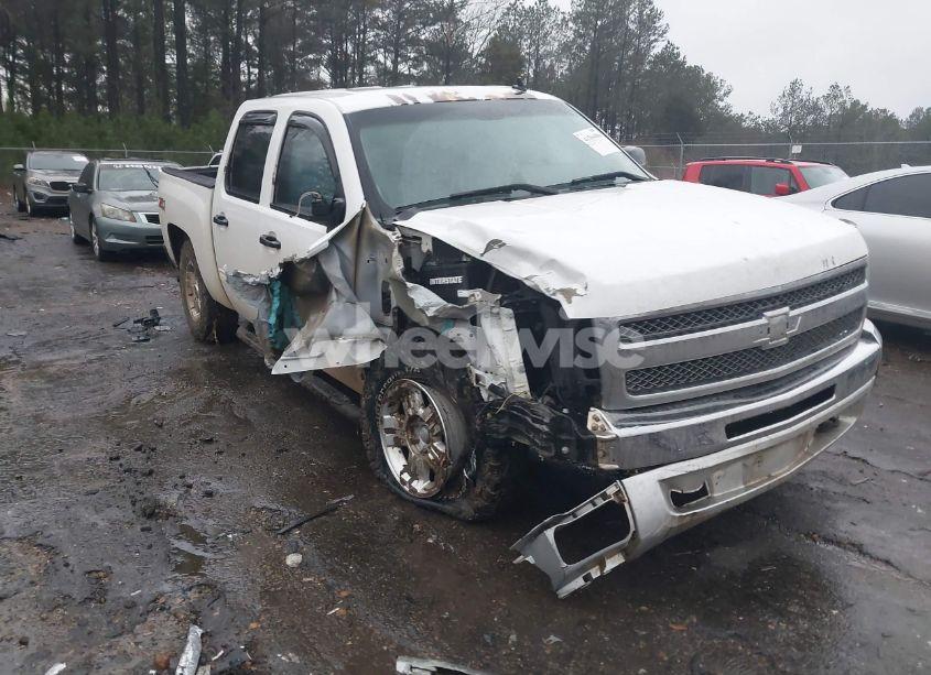 2013 Chevrolet Silverado 1500 LT (VIN 3GCPKSE72DG164751) main photo