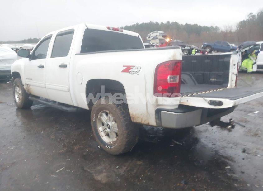 Photo 3 of 2013 Chevrolet Silverado 1500 LT (VIN 3GCPKSE72DG164751)
