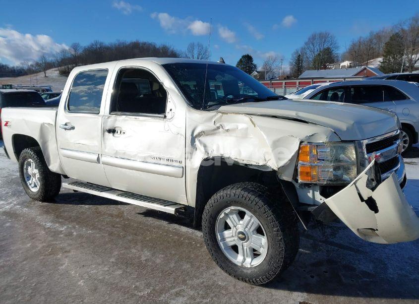 Photo 6 of 2013 Chevrolet Silverado 1500 LT (VIN 3GCPKSE72DG166595)