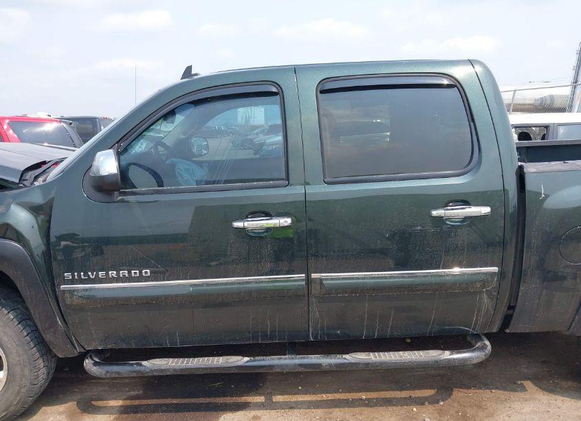Photo 14 of 2013 Chevrolet Silverado 1500 LT (VIN 3GCPKSE72DG183039)