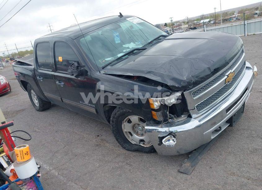 2013 Chevrolet Silverado 1500 LT (VIN 3GCPKSE72DG294500) main photo