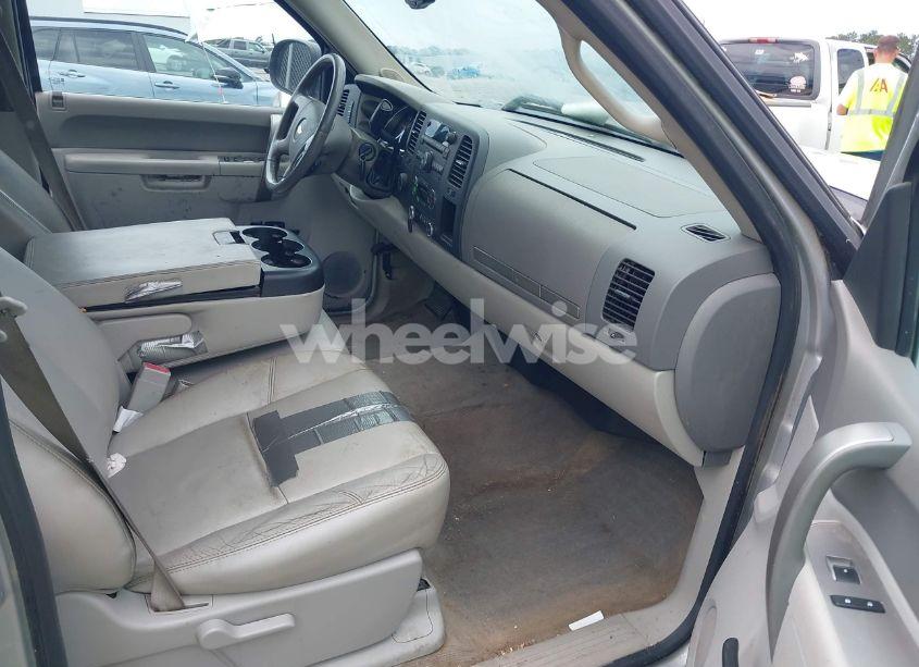 Photo 5 of 2012 Chevrolet Silverado 1500 LT (VIN 3GCPKSE73CG236121)