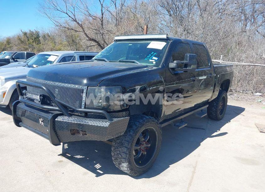 Photo 2 of 2012 Chevrolet Silverado 1500 LT (VIN 3GCPKSE73CG259642)