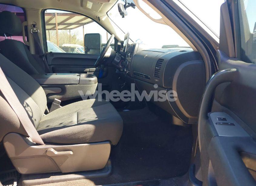 Photo 5 of 2012 Chevrolet Silverado 1500 LT (VIN 3GCPKSE73CG259642)