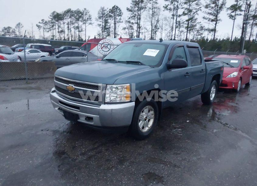 Photo 2 of 2013 Chevrolet Silverado 1500 LT (VIN 3GCPKSE73DG202164)