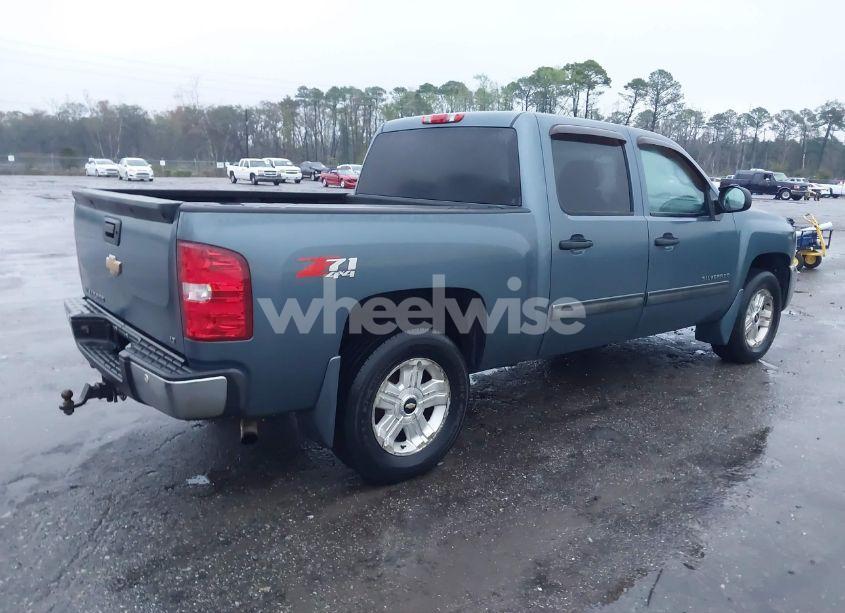 Photo 4 of 2013 Chevrolet Silverado 1500 LT (VIN 3GCPKSE73DG202164)
