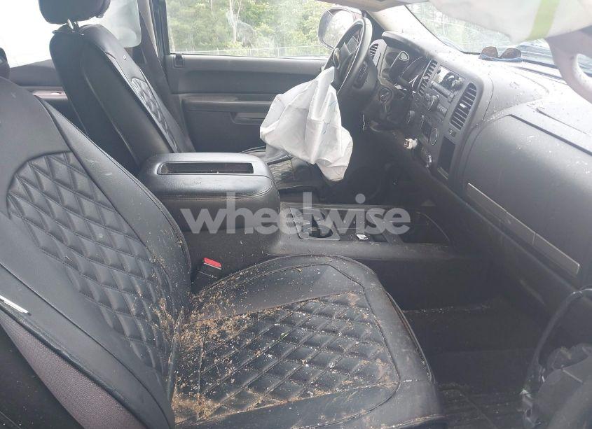 Photo 5 of 2012 Chevrolet Silverado 1500 LT (VIN 3GCPKSE74CG101293)