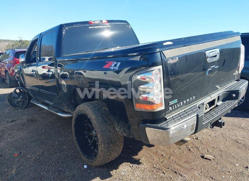 Photo 3 of 2012 Chevrolet Silverado 1500 LT (VIN 3GCPKSE74CG108387)