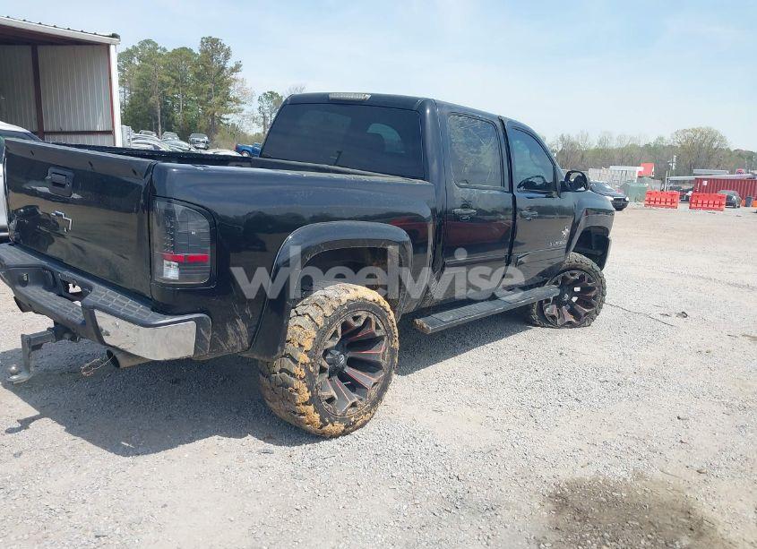 Photo 4 of 2012 Chevrolet Silverado 1500 LT (VIN 3GCPKSE74CG298207)