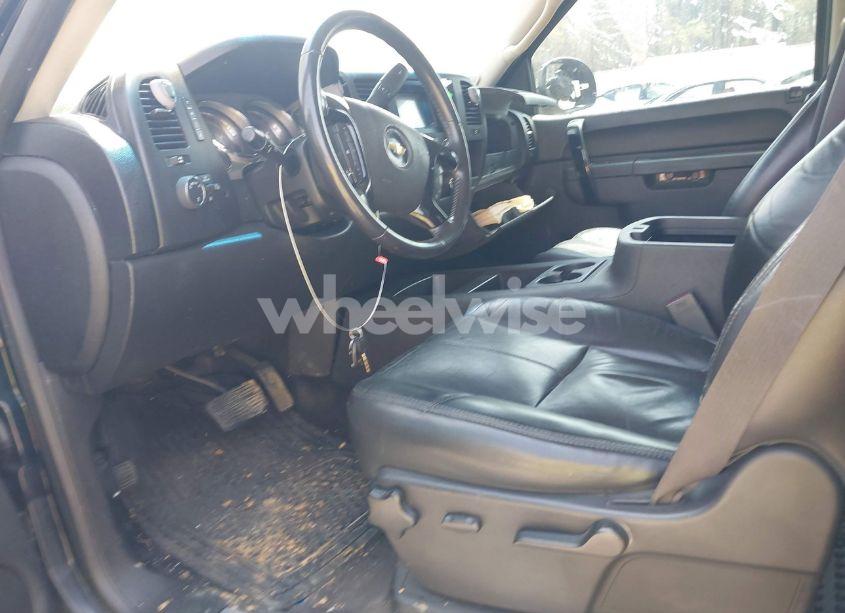 Photo 5 of 2012 Chevrolet Silverado 1500 LT (VIN 3GCPKSE74CG298207)