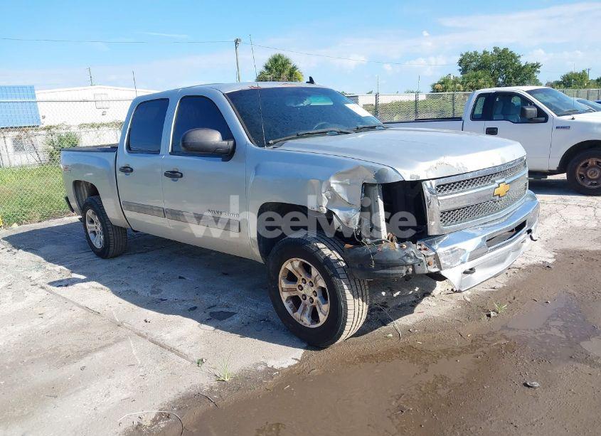 2013 Chevrolet Silverado 1500 LT (VIN 3GCPKSE74DG267122) main photo
