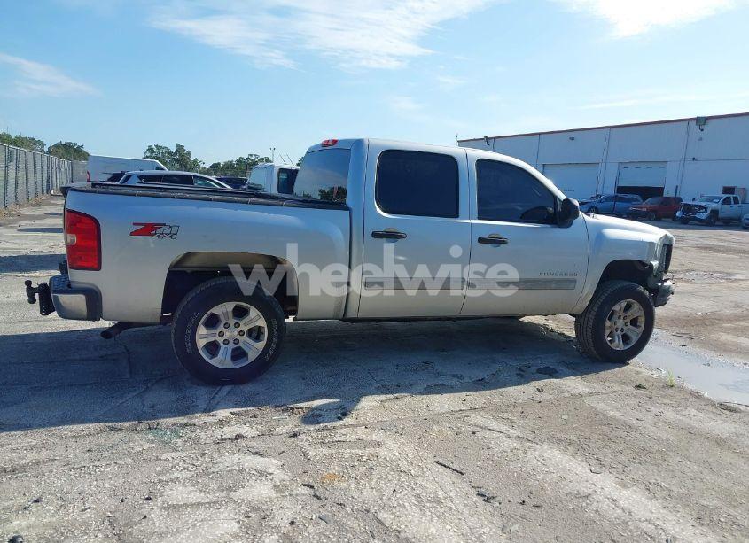 Photo 13 of 2013 Chevrolet Silverado 1500 LT (VIN 3GCPKSE74DG267122)