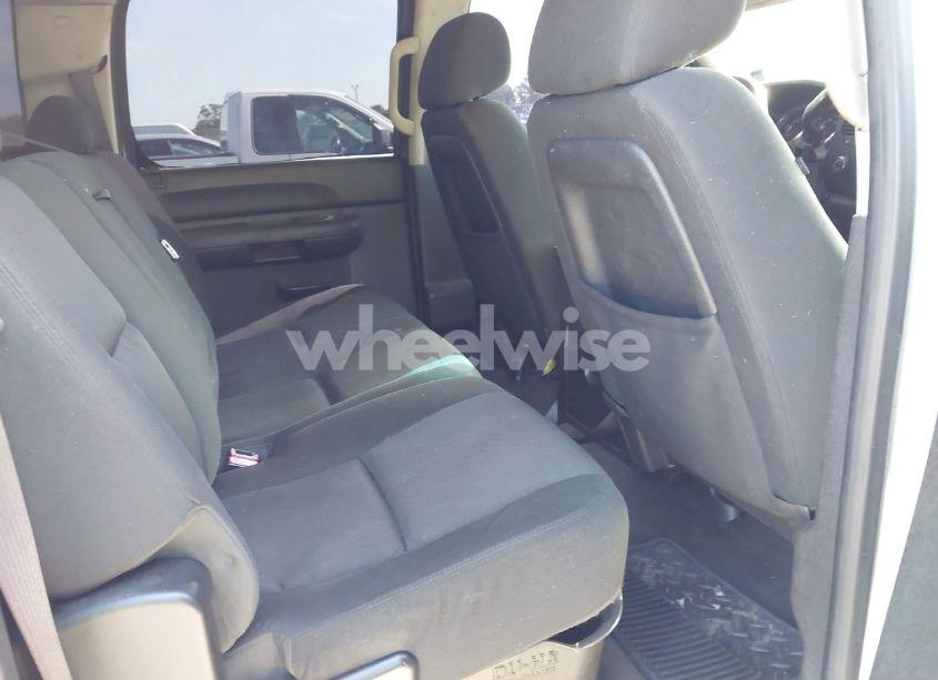 Photo 8 of 2013 Chevrolet Silverado 1500 LT (VIN 3GCPKSE74DG267122)