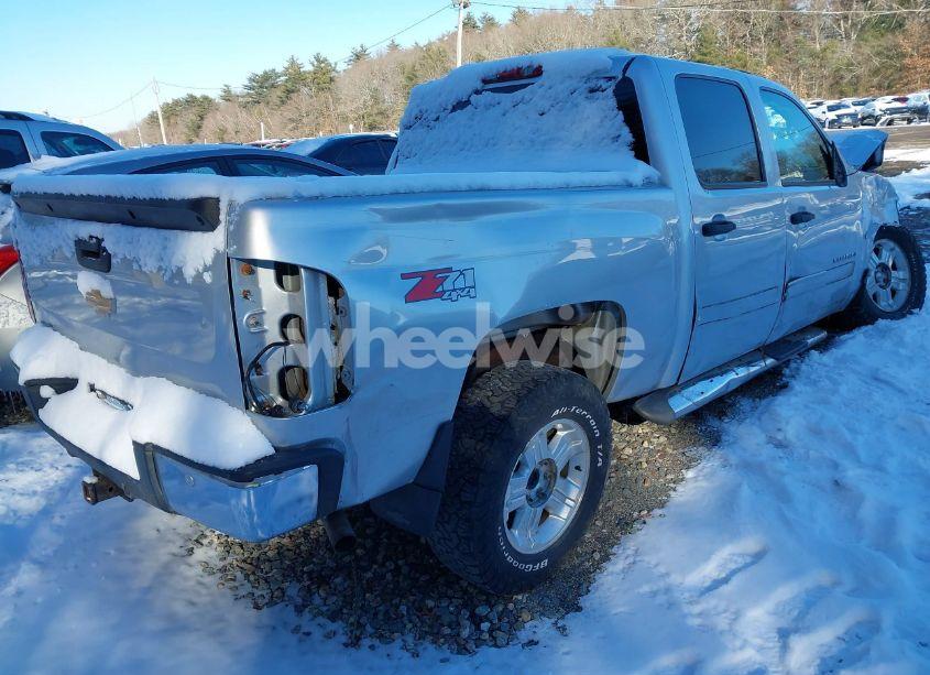 Photo 4 of 2013 Chevrolet Silverado 1500 LT (VIN 3GCPKSE74DG306629)