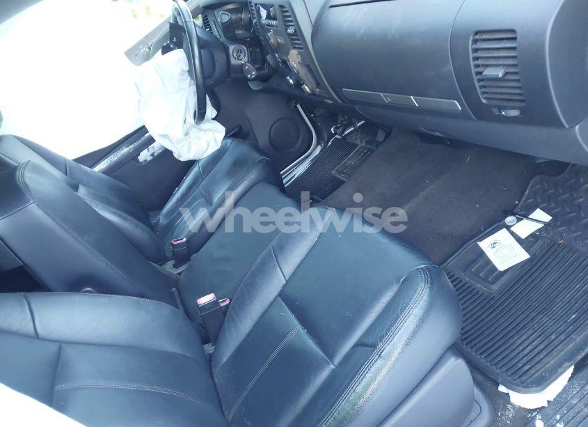 Photo 5 of 2013 Chevrolet Silverado 1500 LT (VIN 3GCPKSE74DG306629)