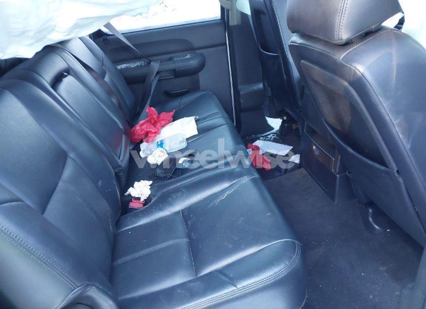 Photo 8 of 2013 Chevrolet Silverado 1500 LT (VIN 3GCPKSE74DG306629)
