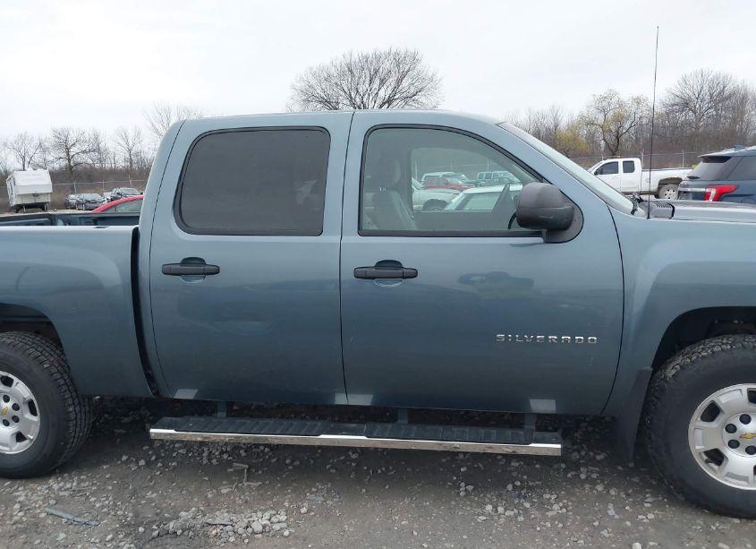 Photo 13 of 2013 Chevrolet Silverado 1500 LT (VIN 3GCPKSE74DG312821)