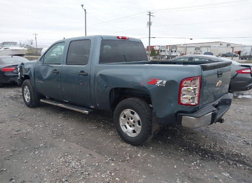 Photo 3 of 2013 Chevrolet Silverado 1500 LT (VIN 3GCPKSE74DG312821)