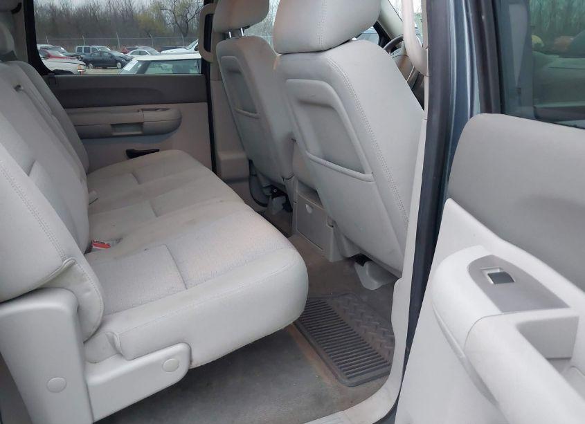 Photo 8 of 2013 Chevrolet Silverado 1500 LT (VIN 3GCPKSE74DG312821)