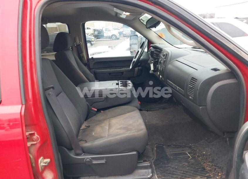 Photo 5 of 2012 Chevrolet Silverado 1500 LT (VIN 3GCPKSE75CG161650)