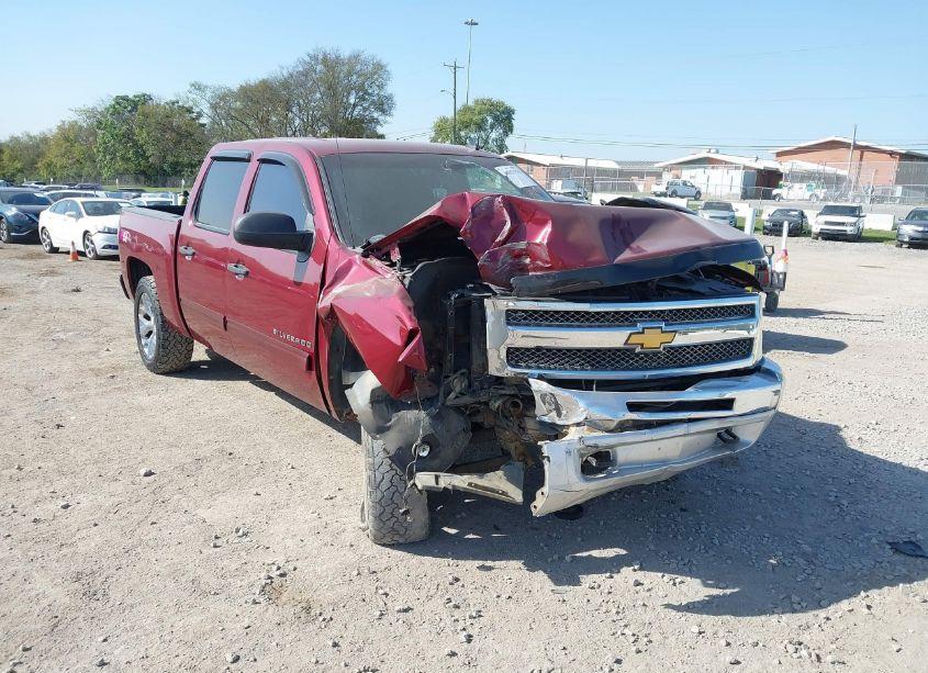 2013 Chevrolet Silverado 1500 LT (VIN 3GCPKSE75DG158104) main photo
