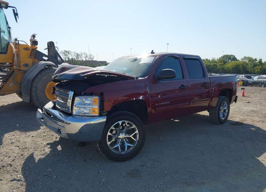 Photo 2 of 2013 Chevrolet Silverado 1500 LT (VIN 3GCPKSE75DG158104)