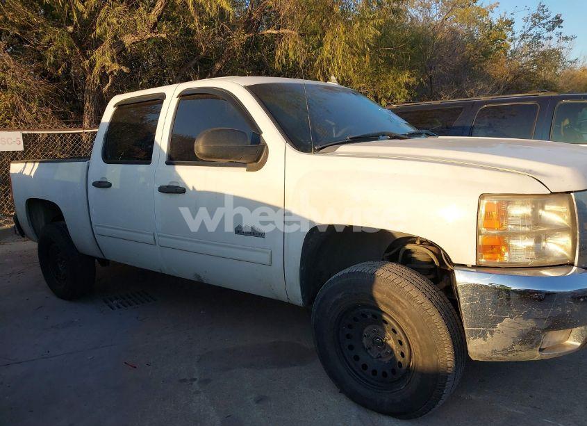 Photo 13 of 2013 Chevrolet Silverado 1500 LT (VIN 3GCPKSE75DG183570)