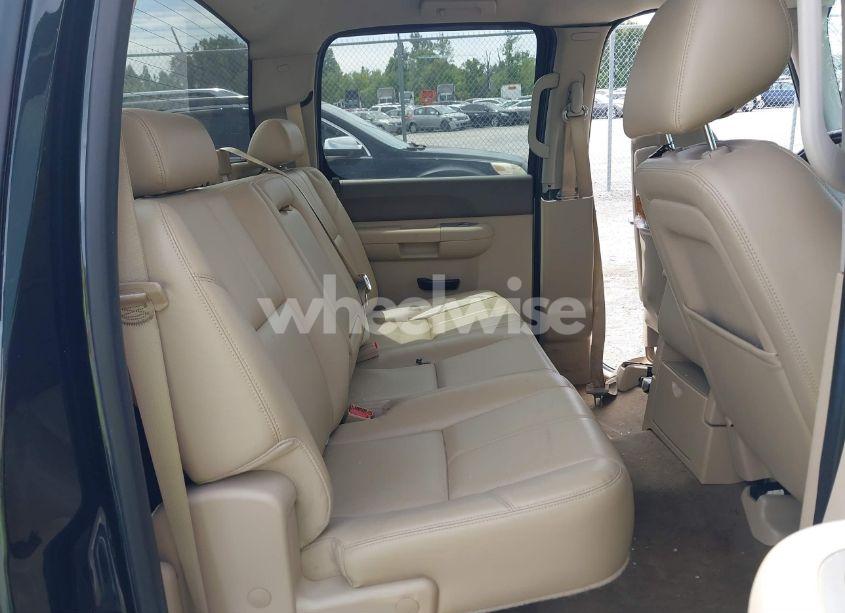 Photo 8 of 2013 Chevrolet Silverado 1500 LT (VIN 3GCPKSE75DG195010)