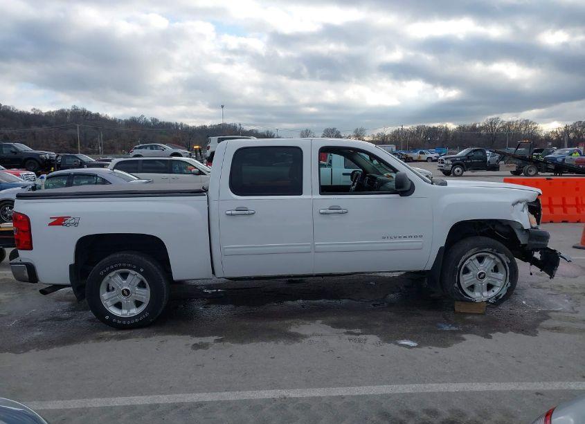 Photo 13 of 2013 Chevrolet Silverado 1500 LT (VIN 3GCPKSE75DG237269)
