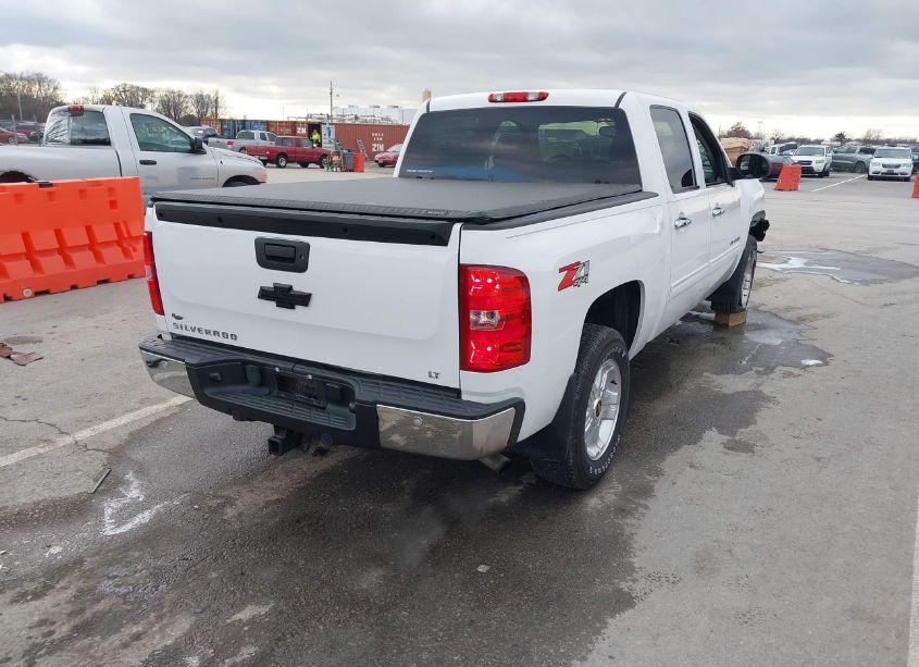 Photo 4 of 2013 Chevrolet Silverado 1500 LT (VIN 3GCPKSE75DG237269)