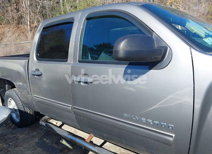 Photo 13 of 2013 Chevrolet Silverado 1500 LT (VIN 3GCPKSE75DG248661)
