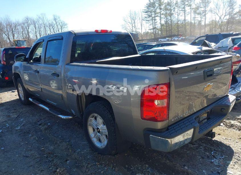 Photo 3 of 2013 Chevrolet Silverado 1500 LT (VIN 3GCPKSE75DG248661)