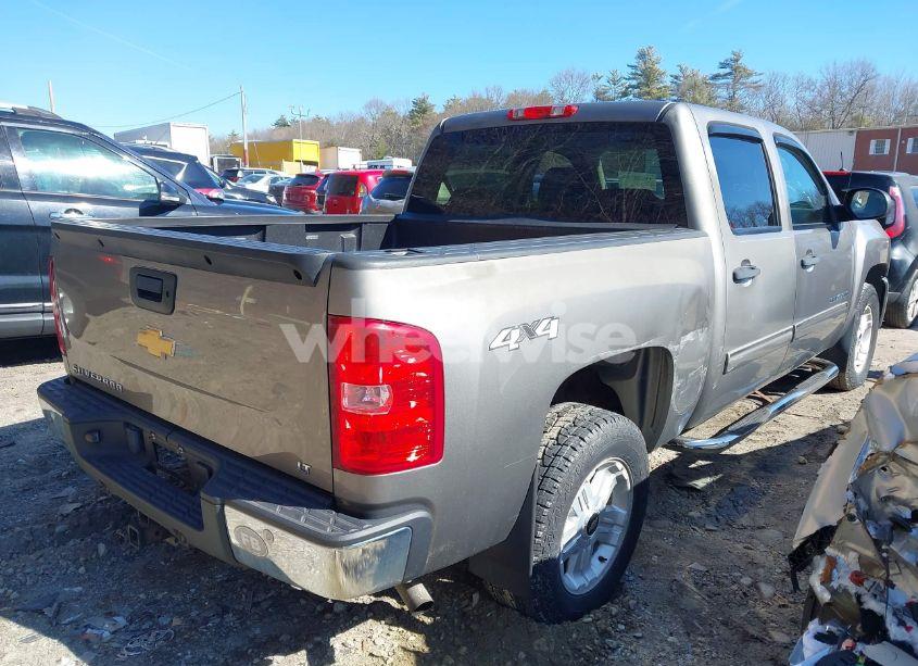 Photo 4 of 2013 Chevrolet Silverado 1500 LT (VIN 3GCPKSE75DG248661)