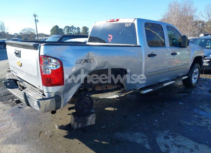 Photo 4 of 2013 Chevrolet Silverado 1500 LT (VIN 3GCPKSE75DG324685)