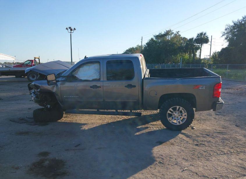 Photo 14 of 2013 Chevrolet Silverado 1500 LT (VIN 3GCPKSE75DG356939)