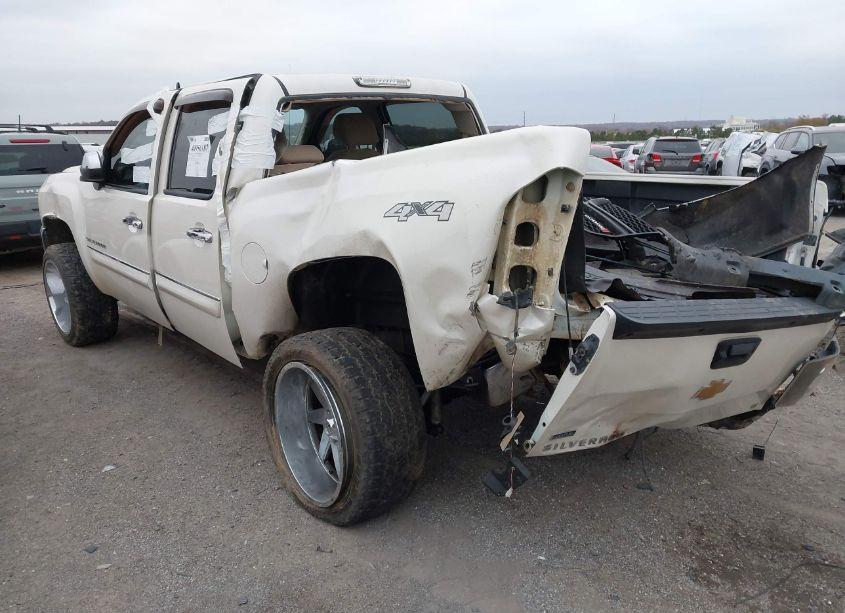 Photo 3 of 2012 Chevrolet Silverado 1500 LT (VIN 3GCPKSE76CG178098)