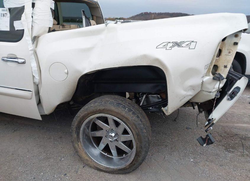 Photo 6 of 2012 Chevrolet Silverado 1500 LT (VIN 3GCPKSE76CG178098)