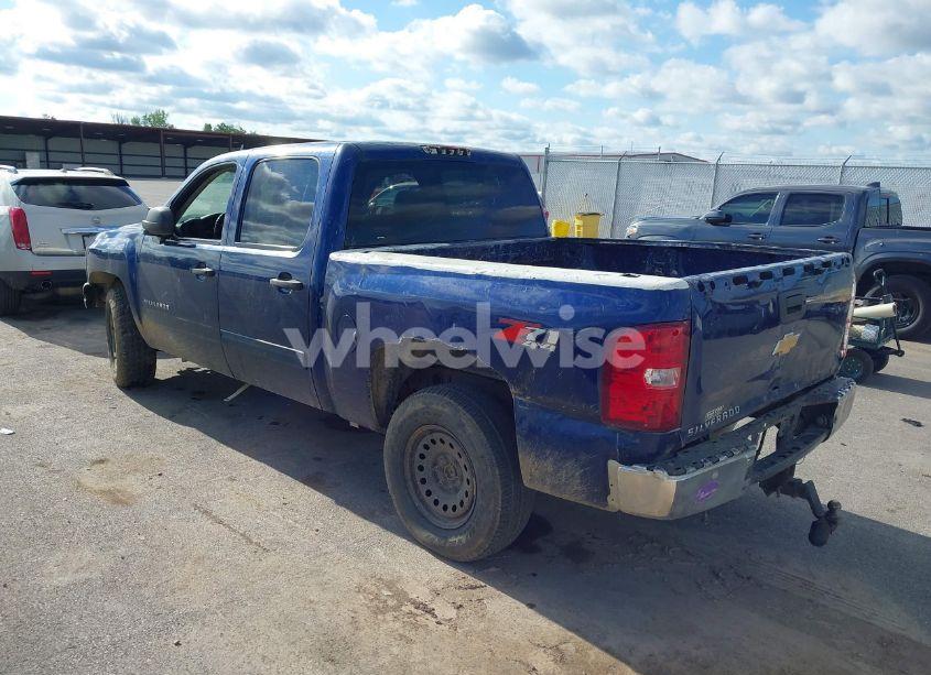 Photo 3 of 2013 Chevrolet Silverado 1500 LT (VIN 3GCPKSE76DG100308)