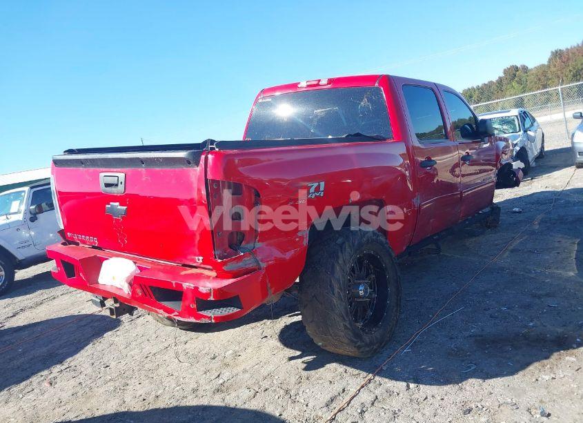 Photo 4 of 2013 Chevrolet Silverado 1500 LT (VIN 3GCPKSE76DG101586)