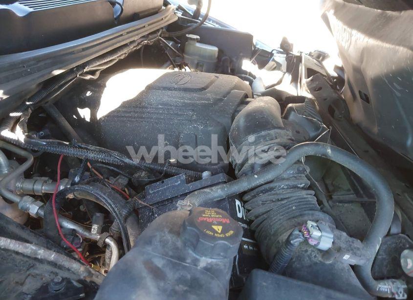 Photo 10 of 2013 Chevrolet Silverado 1500 LT (VIN 3GCPKSE76DG117853)