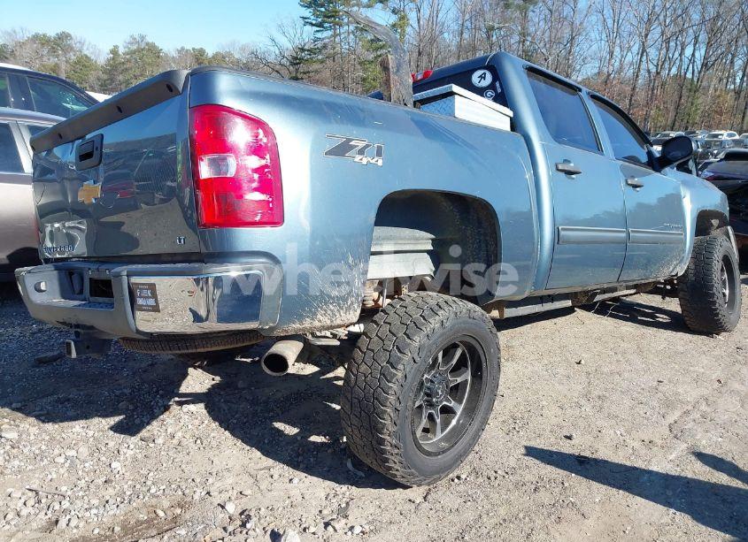Photo 4 of 2013 Chevrolet Silverado 1500 LT (VIN 3GCPKSE76DG117853)