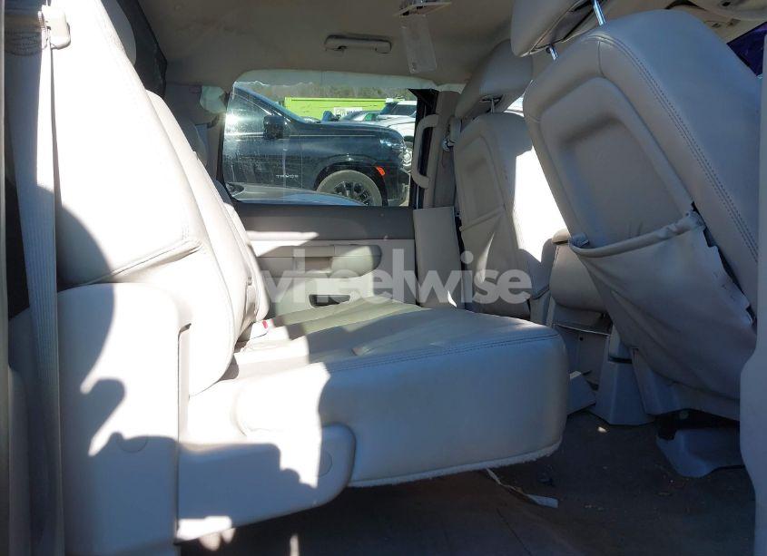 Photo 8 of 2013 Chevrolet Silverado 1500 LT (VIN 3GCPKSE76DG117853)