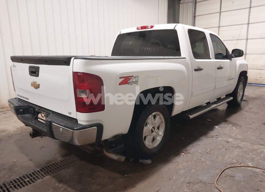 Photo 4 of 2013 Chevrolet Silverado 1500 LT (VIN 3GCPKSE76DG161092)